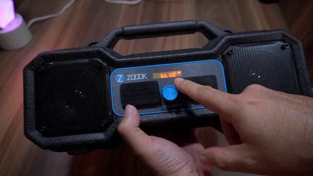 ZOOOK Rocker Thunderbird Portable 24W party speaker with MIC смотреть онлайн
