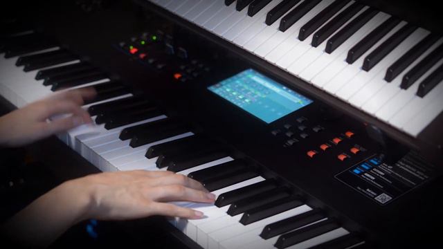 Rocco Hunt, Elettra Lamborghini, Lola Indigo - Caramello (Bright Piano) смотреть онлайн