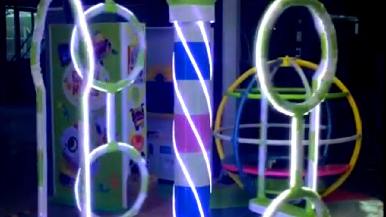 Карусель «Летающие кольца» смотреть онлайн