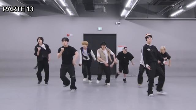 STRAY KIDS ‘S-CLASS’ - DANCE TUTORIAL MIRROR смотреть онлайн