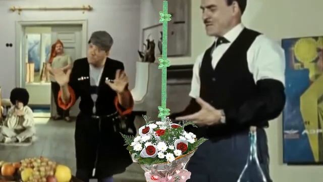 Прикольное поздравление с днём рождения! :-) смотреть онлайн