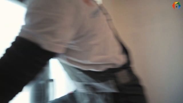 Как заклеить окно правильно? Мастер-класс. Ремонт в ЖК Оранж Парк. смотреть онлайн