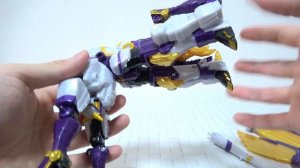 【恐竜や動物が変形してロボットに！】「ティラナス・コンガー・レクター・ホワイトホーン・ドラゴニアス」SUPER10/YOUNGTOYS【韓国おもちゃ】