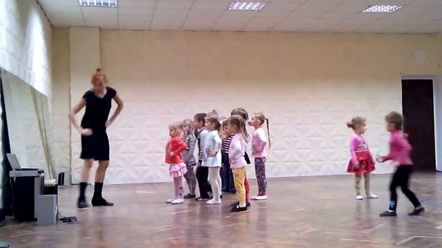 Танцы. Занятия в WeDance. смотреть онлайн