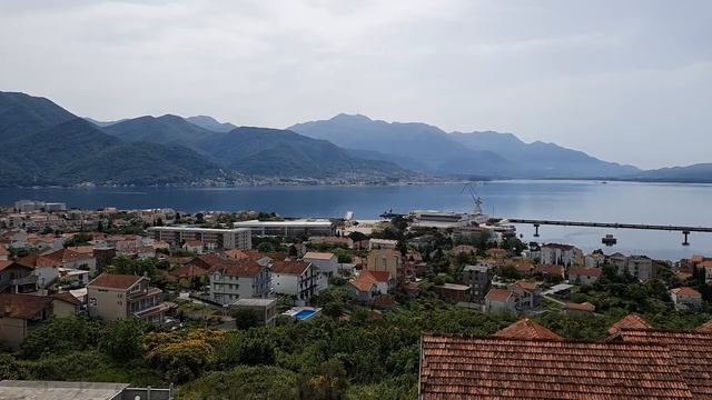 Панорамная квартира в Черногории у моря для семейной пары смотреть онлайн