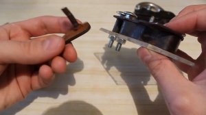 Вскрытие навесного амбарного сувальдного замка ЭТНА .RL.video.part24