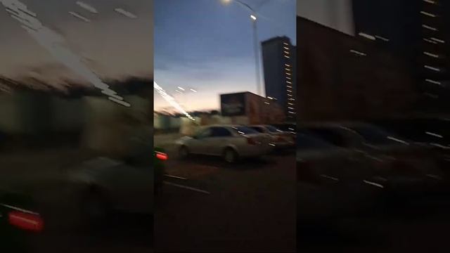 Обзор.Ростов на Дону,Суворовский район.Собирают передвижной цирк. смотреть онлайн