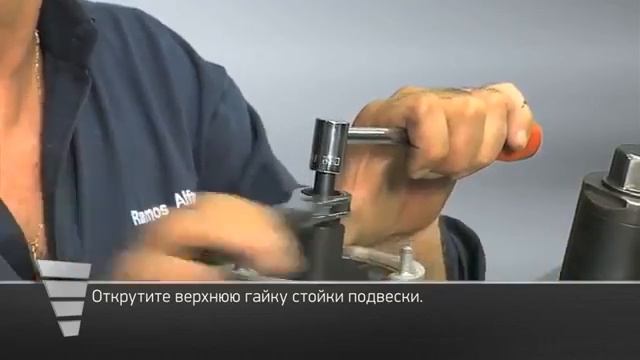 Правильная замена передних амортизаторов BMW 525D (E60). Установка амортизаторов MONROE. Часть 1 смотреть онлайн