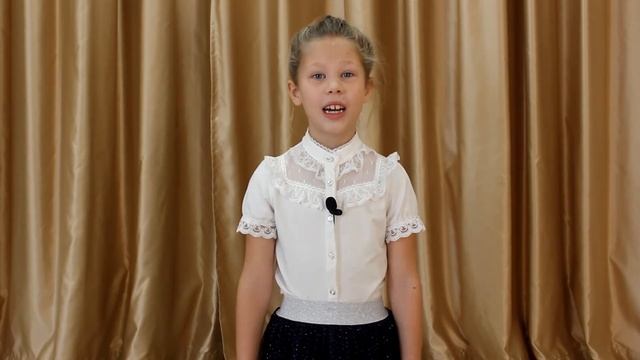 Стихотворение "Мамина помощница". Автор: Наталья Мигунова. смотреть онлайн