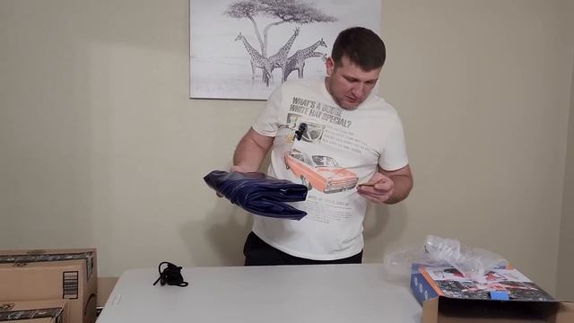 США ЛУЧШАЯ РАСПАКОВКА В НАШЕЙ ИСТОРИИ КАНАЛА / НАСМЕЯЛИСЬ / ОТКРЫВАЕМ ПОТЕРЯННЫЕ ПОСЫЛКИ 15 ПО $12, смотреть онлайн