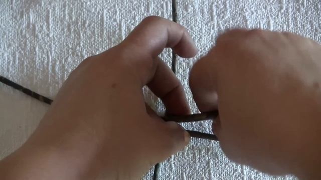 Weaving a square bottom of recycled newspapers. Part 4.1. смотреть онлайн