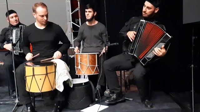 Паскаев Руслан?Ансамбль Нохчо смотреть онлайн