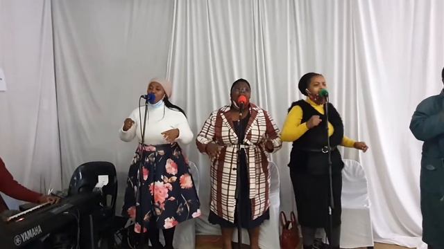 Usemnyango wezulu (Chorus) @ Thy Kingdom Come Ministry смотреть онлайн