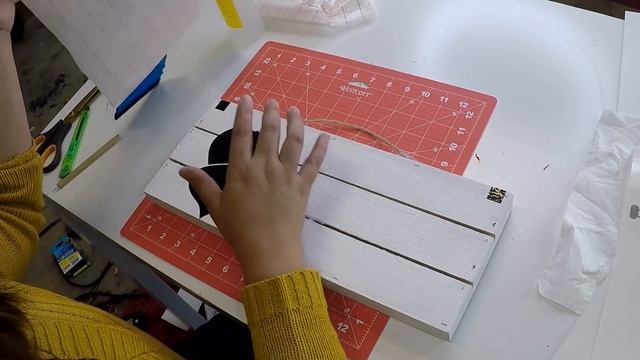 Craftmas Episode 38: DIY Christmas Wooden Sign смотреть онлайн