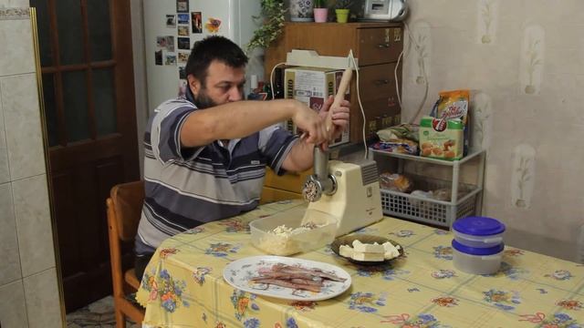 Три простых рецепта холодных закусок на каждый день из советского прошлого смотреть онлайн