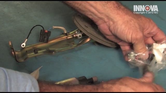 How To Change Electric Fuel Pump - 2000 Honda Civic