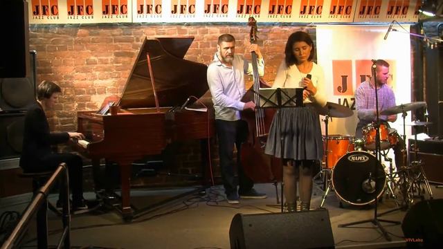 Elmira Ilyasova & Ruslan Khain Trio - "'Round Midnight" (Thelonious Monk) смотреть онлайн
