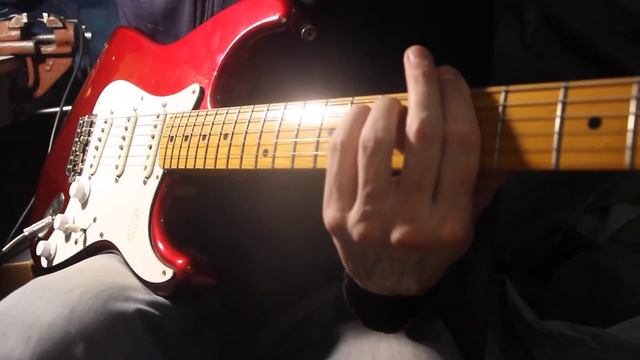 JV 3xxxx Fender Japan ST57-65 1983 very old string смотреть онлайн