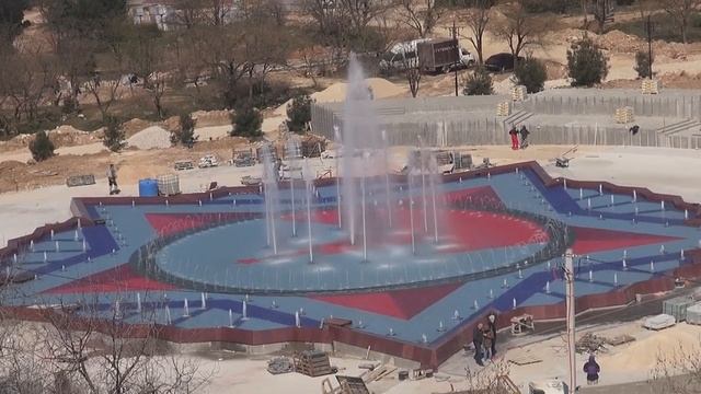 Тестовый пуск главного фонтана в парке Победы в Севастополе смотреть онлайн