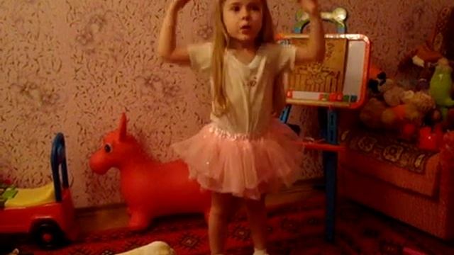 У жирафа пятна пятна пятнышки везде смотреть онлайн