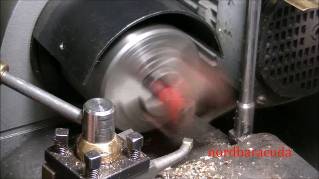 Токарный станок ТВ-4. Фартук. Ремонт постели червяка ходового вала. смотреть онлайн