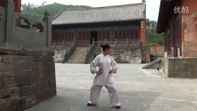 Ba Duan Jin Eight Section Brocade The Taoist way смотреть онлайн