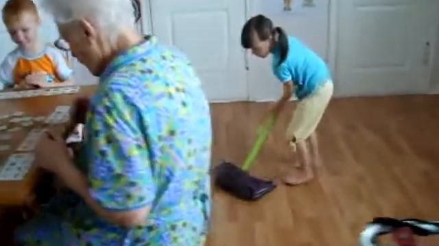 Чем занять ребёнка дома. смотреть онлайн