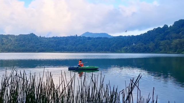 Unboxing dan tes inflatable kayak, Intex Challenger K1 || Cheapest inflatable kayak in the world. смотреть онлайн