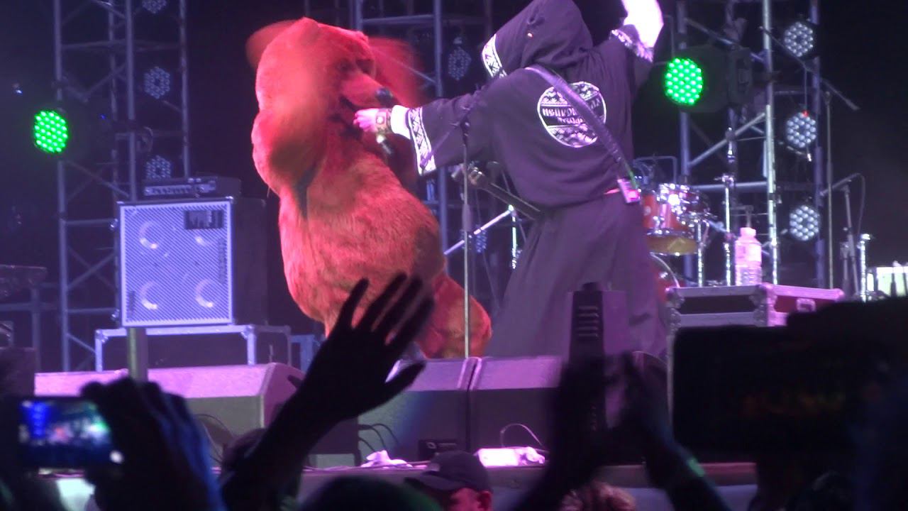 Нейромонах Феофан — А теперь поёт медведь (Тамань 2017) смотреть онлайн