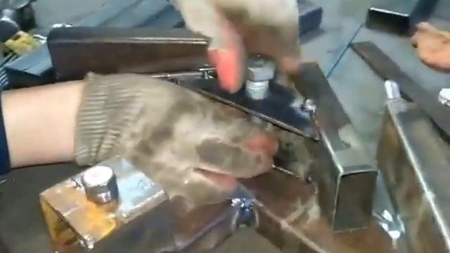 самодельная или купить, струбцина для сварки, труба сварка под углом, смотреть онлайн