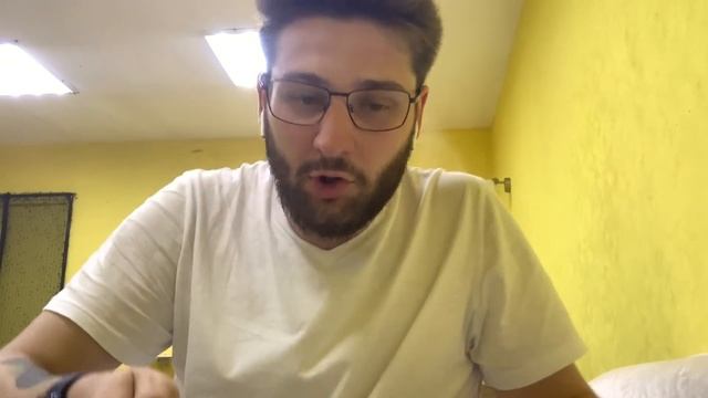 24 ЧАСА В КОМНАТЕ С 20 000 ЗЕЛЕНЫХ МУХ! смотреть онлайн