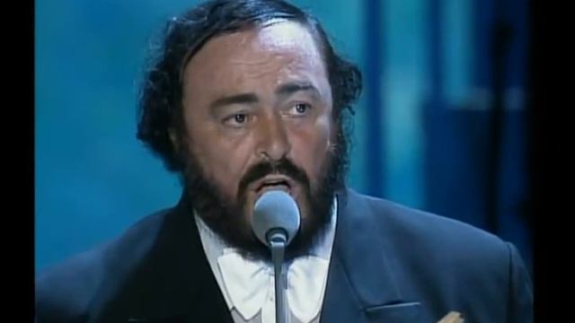 Dolores O'Riordan Pavarotti Ave Maria 1995 смотреть онлайн