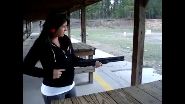 8 Surprising Gun Handling Fails смотреть онлайн