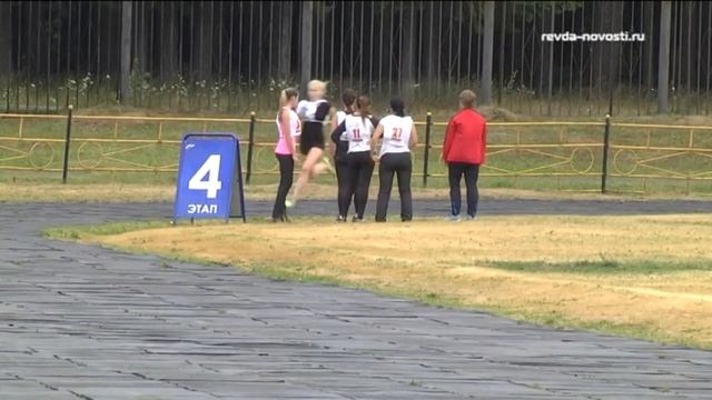 В Ревде прошел спортивный праздник металлургов смотреть онлайн