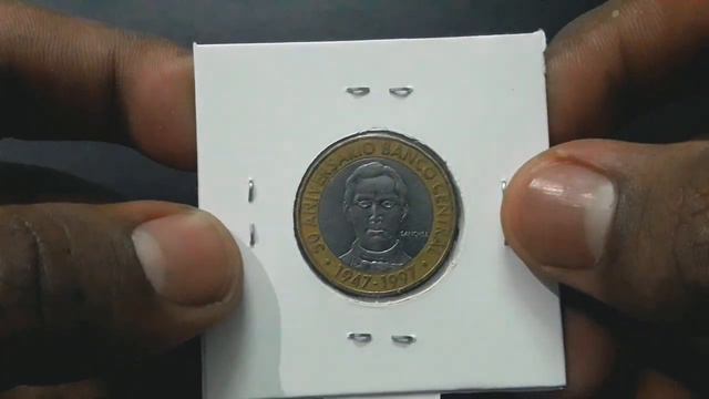 5 Pesos Bi-Metallic Coin 1997, Dominican Republic