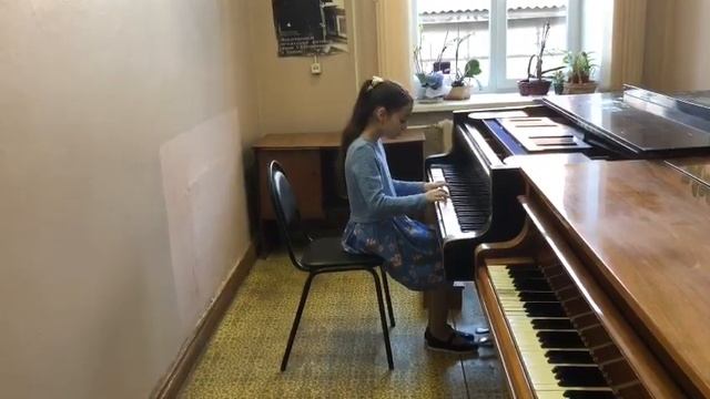 Г. Вилсон "Медленный вальс" исполняет Вероника Саакян 3 класс смотреть онлайн
