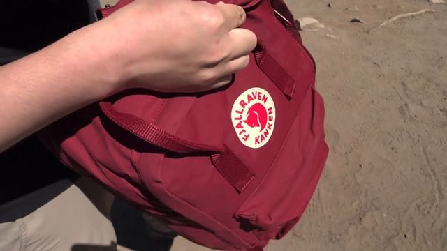 Review: Fjallraven Kanken 15" Laptop Backpack | Tekuben.com смотреть онлайн