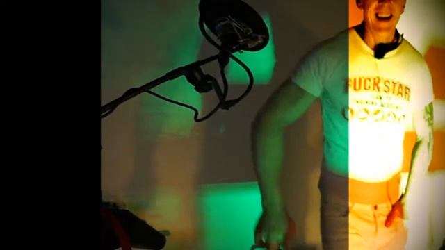 TC Helicon Live Loop Banane im Po - Armin of Lovers смотреть онлайн