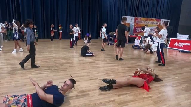 Открытие сезона 2021-2022. Акробатический рок-н-ролл СК "Феникс"? смотреть онлайн