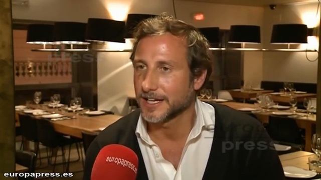 Las Cenas De Grupo Llenan Los Restaurantes En Navidad