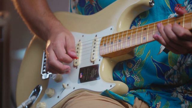 Fender American Vintage II 57 Stratocaster MN Vintage Blonde played by Leif de Leeuw | Demo смотреть онлайн