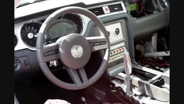 Testing the 2010 Ford Mustang Cobra Jet смотреть онлайн