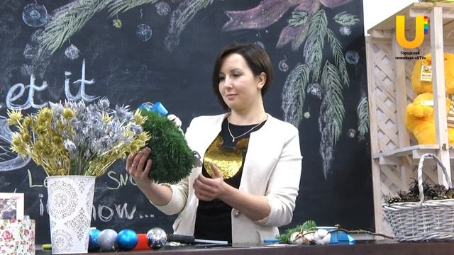 Как легко украсить свой интерьер к празднику? смотреть онлайн