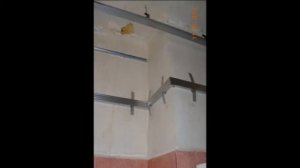 Кухня потолок своими руками пластиком зашить