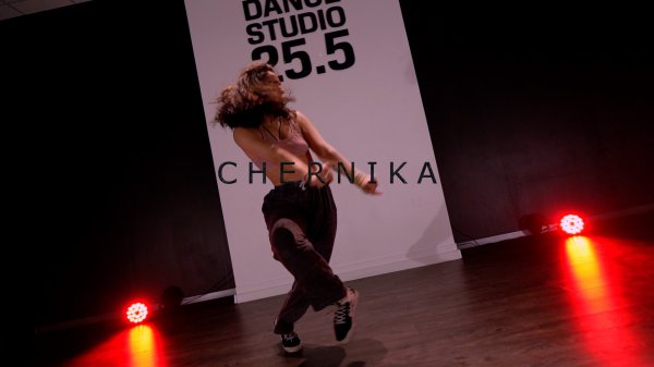 Reggaeton by CHERNIKA || Dance Studio 25.5