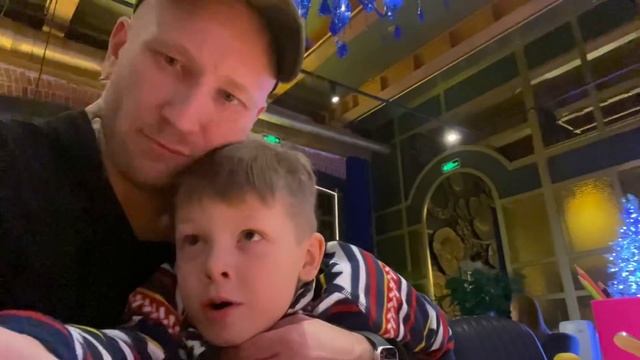 НАЧИНАЮ ПРОДЮСИРОВАТЬ МОЛОДОГО ЧЕЛОВЕКА || ПРОДАЁТСЯ МАШИНА смотреть онлайн