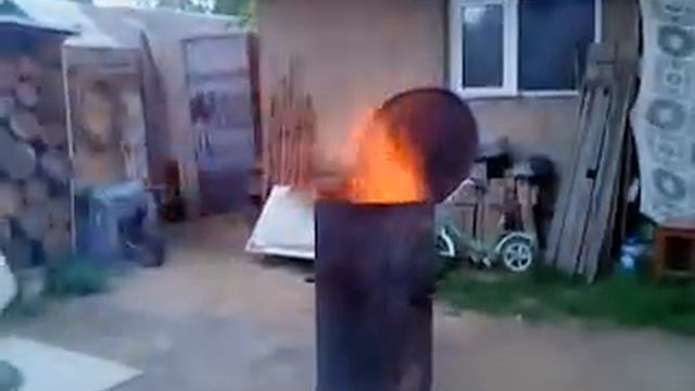 Древесная пыль + огонь смотреть онлайн