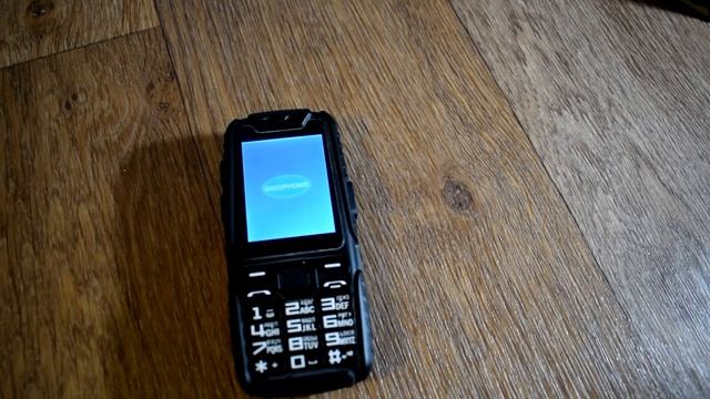 Брутальный кнопочный телефон из Китая Guophone A6 смотреть онлайн