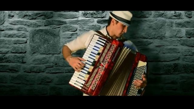Красивая музыка на АККОРДЕОНЕ!!!!! "Libertango" смотреть онлайн