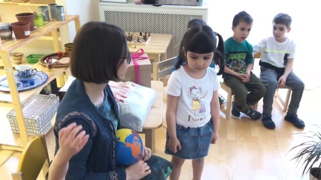 Как мы отмечаем дни рождения ? смотреть онлайн